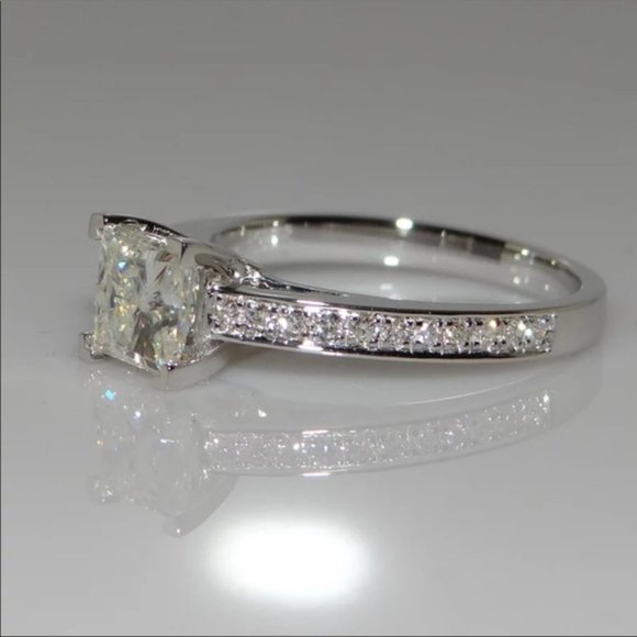 925 Sterling Silver Princess Square Simulator Diamond Ring Wedding Engagement - Picture 3 of 5